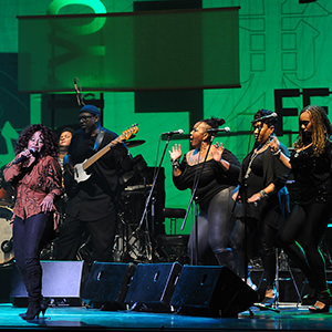 9月6日（土）夜［THE GROOVE］チャカ・カーン