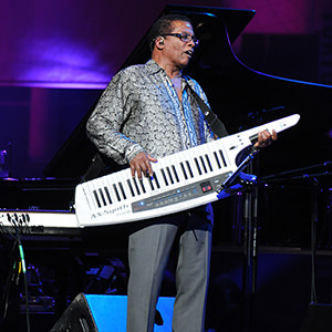 9月7日（日）昼［THIS IS JAZZ］ハービー・ハンコック and his band	featuring ヴィニー・カリウタ、ジェームス･ジーナス and リオーネル・ルエケ