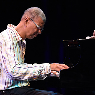 ジャック・ディジョネット・トリオ featuring ラヴィ・コルトレーン ＆ マシュー・ギャリソン