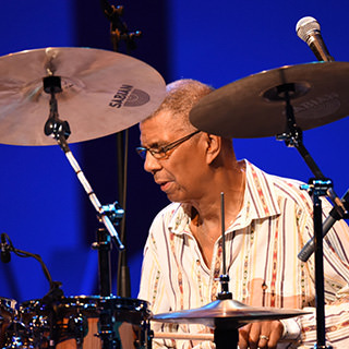 ジャック・ディジョネット・トリオ featuring ラヴィ・コルトレーン ＆ マシュー・ギャリソン