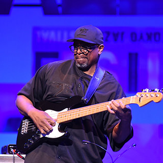 リー・リトナー Guest: TOKYO JAZZ HORNS（市原ひかり、小林香織、駒野逸美、浜崎航、宮本大路）